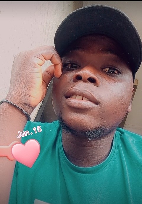 2japNation's tweet photo. THANK GOD IS FRIDAY 
#BBNaijaReunion #brownpaperbag #EvihAndDavido #ProudOfMercyEke #Josh2funny #Josh2funny #EAPlayLive #tundeednut https://t.co/GsGaNp2piQ