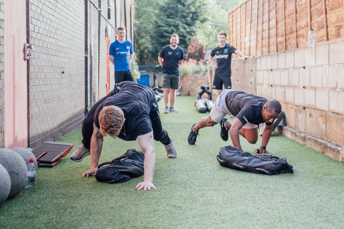 Natasha Lewis Foundation (@natashalewisfdn) on Twitter photo 🌟 You are the sum of who you surround yourself with.🌟
We’ve created something really special here at GFIB. ❤️
Instagram.com/getfitinbath
Happy Friday! 🤩
<a href="/SarahfromBath/">𝕊𝕒𝕣𝕒𝕙 𝔹𝕒𝕜𝕖𝕣</a> <a href="/Griffy4Rg/">richard griffith</a> @johnsquier63 <a href="/TotalBath/">Total Guide to Bath</a> <a href="/bathindiechat/">Bath Indie Chat</a> <a href="/WeLoveBath/">Love Bath</a> <a href="/BathCoUK/">Bath.co.uk</a> <a href="/NOWBath/">NOW Bath</a> 🌟 You are the sum of who you surround yourself with.🌟
We’ve created something really special here at GFIB. ❤️
Instagram.com/getfitinbath
Happy Friday! 🤩
<a href="/SarahfromBath/">𝕊𝕒𝕣𝕒𝕙 𝔹𝕒𝕜𝕖𝕣</a> <a href="/Griffy4Rg/">richard griffith</a> @johnsquier63 <a href="/TotalBath/">Total Guide to Bath</a> <a href="/bathindiechat/">Bath Indie Chat</a> <a href="/WeLoveBath/">Love Bath</a> <a href="/BathCoUK/">Bath.co.uk</a> <a href="/NOWBath/">NOW Bath</a>