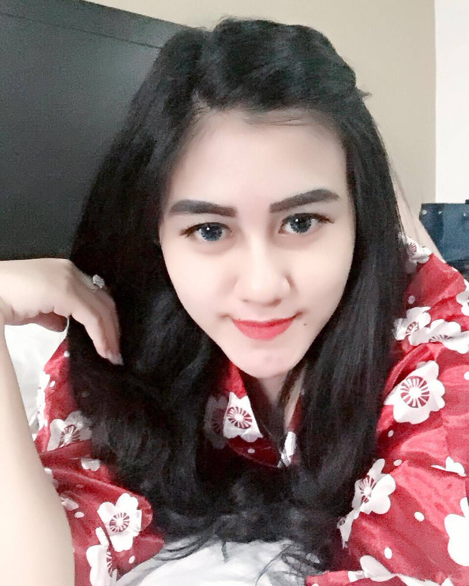 Devi14106360's tweet photo. #OpenBooking ad yg hayuuk gk😂🤣🤣 https://t.co/ws5JHnkNGf