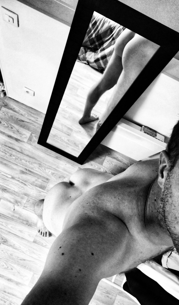 sweet_nowhere's tweet photo. Dernière de la semaine avant un week-end bien mérité !

Bonne journée à vous !

#takecare #doubleface #doublefesses https://t.co/f77eGsNb1P