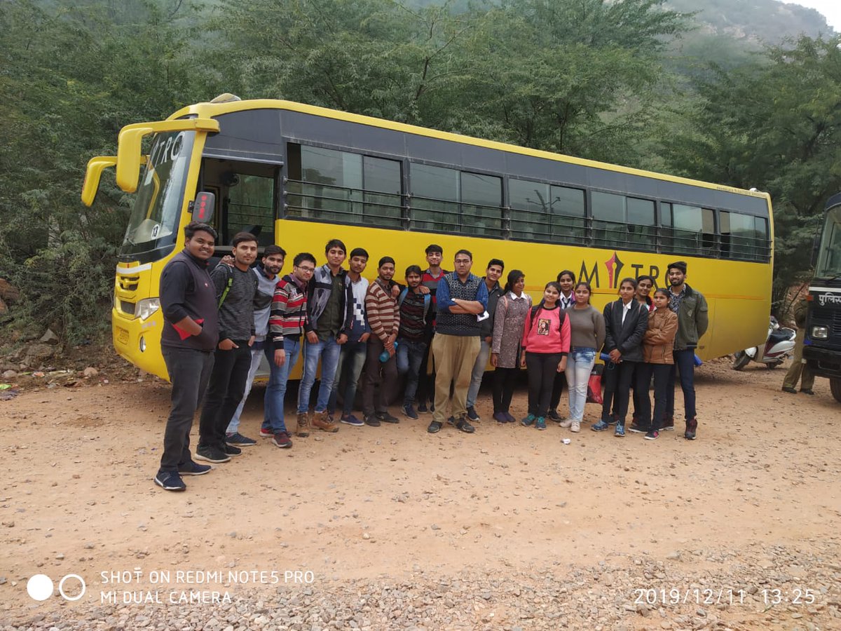 MitrcElectrical's tweet photo. Year in Review:  A Trip to Bio-diversity park Alwar was organized by Department of Electrical Engineering on 11/12/2019 in which Students of EE visited the park and spent some Quality time with each other. https://t.co/YbnaM9DG4a
