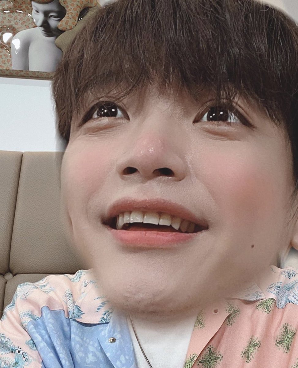 NFlyingItalia's tweet photo. [19.06.2020] Post instagram di Jaehyun:

" Gioco con le app📷
.
.
.
#엔플라잉 #NFlying #KimJaehyun #MusicBank #giococonleapp #provo #èdivertente #struccato #coperto #applicare #grazie #bravi #nfia #non #seguitemi "

 https://t.co/bpJGM6iIIf