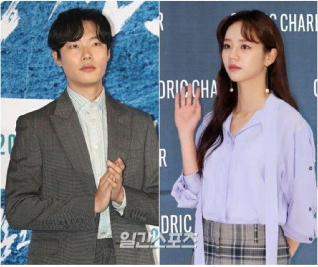 ph_ryujunyeol's tweet photo. [20200619] Ryu Jun Yeol and Hyeri was spotted together in Cheongdam-dong, Seoul. They were riding a bicycle together.

Source: https://t.co/whM2bb7TSy https://t.co/cLIIln6rVd