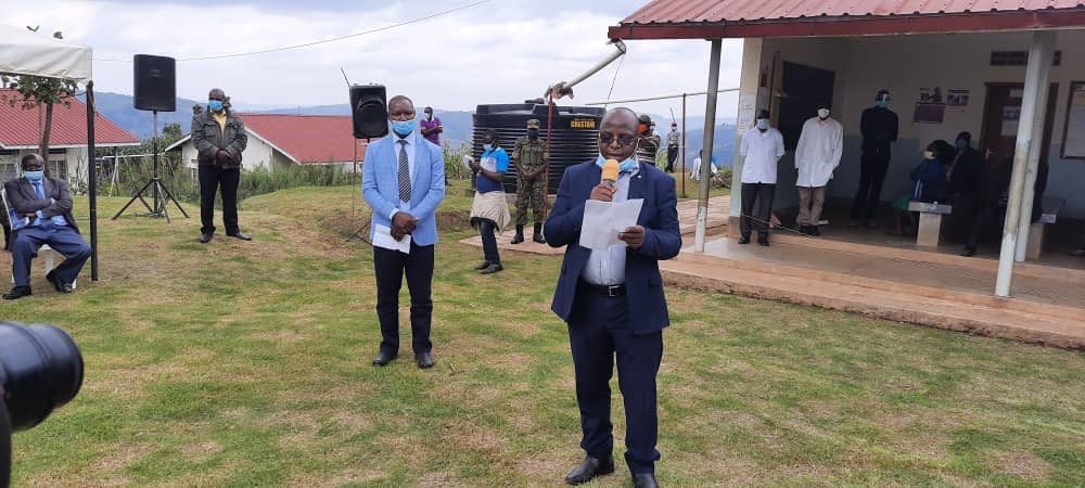 Ministry of Health- Uganda (@minofhealthug) on Twitter photo Ministry of Health has rolled out Larviciding as part of the activities to #EndMalaria in Uganda. This was launched in Kabale District by <a href="/JaneRuth_Aceng/">Dr. Jane Ruth Aceng Ocero</a>, this morning. Larvicding kills the young stages of the vector in the breeding sites thus reducing population of mosquitoes Ministry of Health has rolled out Larviciding as part of the activities to #EndMalaria in Uganda. This was launched in Kabale District by <a href="/JaneRuth_Aceng/">Dr. Jane Ruth Aceng Ocero</a>, this morning. Larvicding kills the young stages of the vector in the breeding sites thus reducing population of mosquitoes