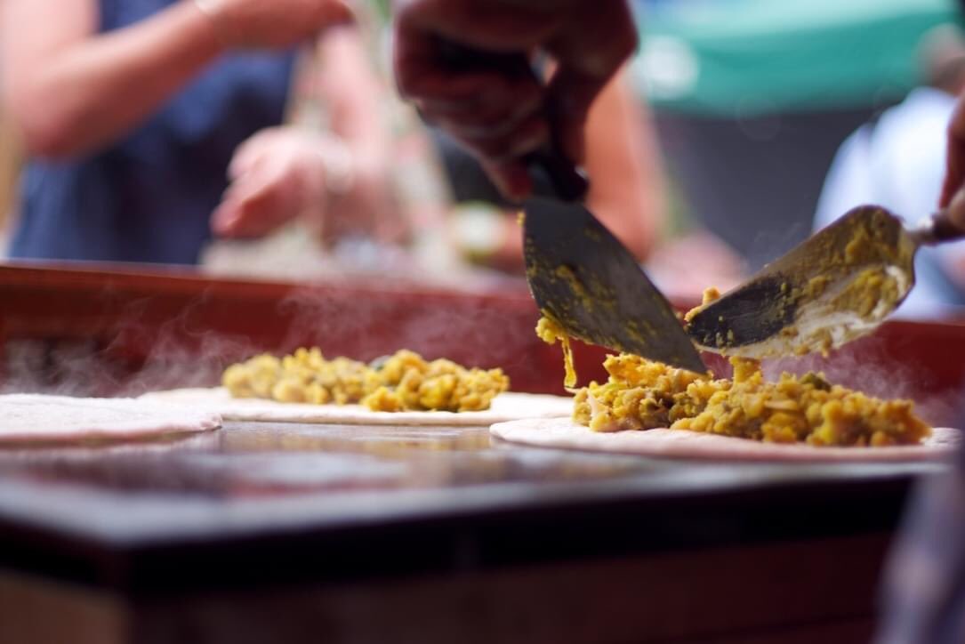 Wow! We've reached 150 followers! ❤️ Thanks for all the follows, support, messages and shares. Celebrating 4 years since starting KDB too. 😊 So many memories to hold onto.🐑

Pop over and say hi to us at #TotnesMarket tmrw. Lots of masala dosa!

#southindianfood #vegan #Totnes