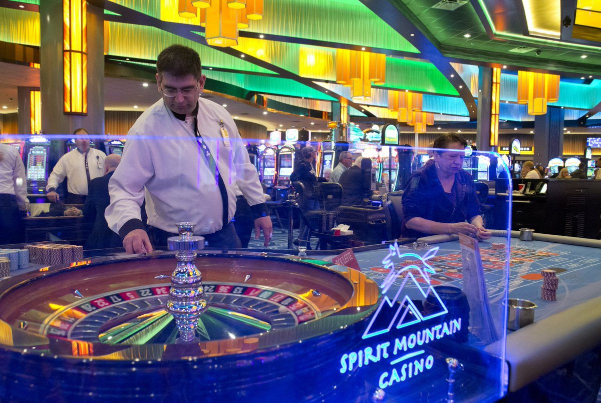 Marry99244855's tweet photo. https://t.co/L0wXkadZsk ROAR Digital Inks Deal with Oregon Tribe, Will Open BetMGM Sportsbook, Eyes Mobile Wagering
#ROARDigital #Digital #Deal #OregonTribe #Sportsbook
#Wagering https://t.co/2cvg7i7CcH