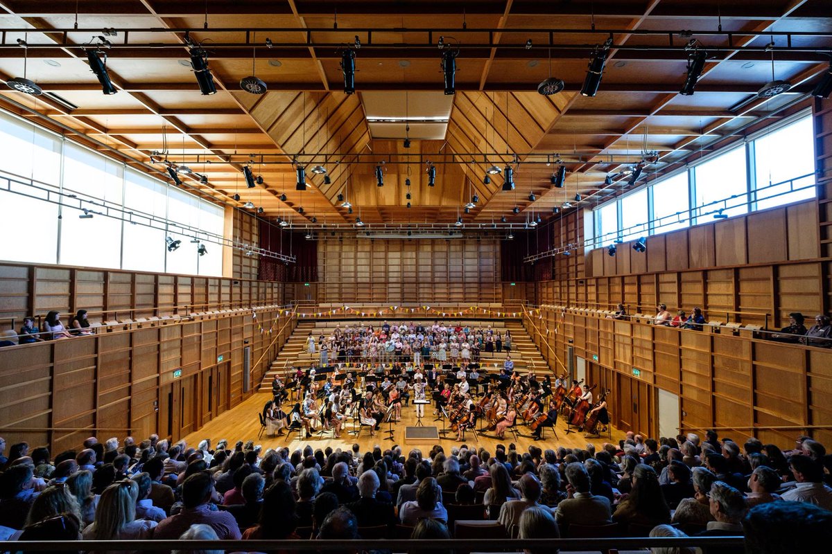 University of Kent Chorus (UKCChorus) Twitter