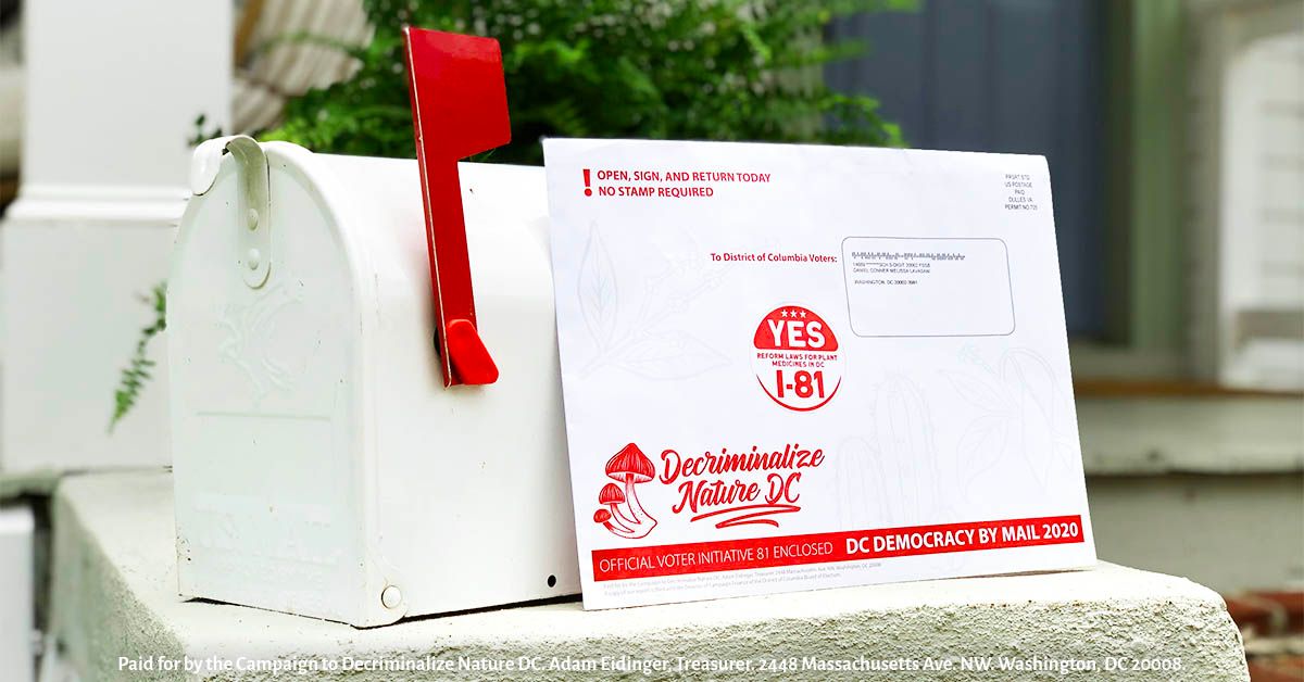 DecrimNatureDC's tweet photo. HAVE YOU OPENED YOUR MAIL? If you are registered to vote in DC, this envelope landed in your mailbox! Open it, sign the petition and put it in the prepaid return envelope to help put #Initiative81 on the November ballot! #SignatHome https://t.co/DaqOiWtmt2