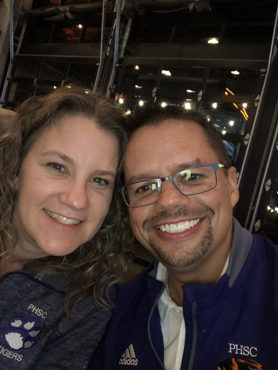 coreschris's tweet photo. Happy Anniversary to my amazing wife @CoresTrisha 
Love ❤️ You 😘 https://t.co/CIVtHCbIPJ
