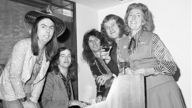 Banxcartoons's tweet photo. Vera Lynn and her boys https://t.co/B5nI5BKAxc