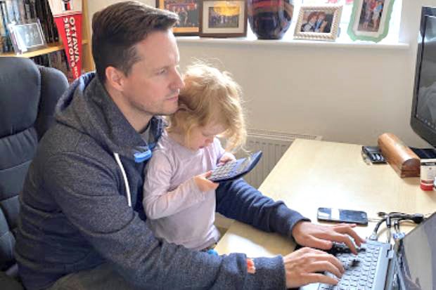 stanislas_brian's tweet photo. Days in the Lives of Flexible Working Fathers - Part 1

https://t.co/F3iTmhgANv Read Blog here

CS Blog 19 June 2020

For Father’s Day 21 June, this is the first of 2 blogs about civil servant fathers and their experiences of working at home in COVID-19 period.

@UKCivilService https://t.co/GaRk1X9ahW