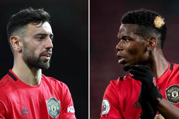  A THREAD  4 Ways Manchester United could field Paul Pogba and Bruno Fernandes in the same team  Reports surrounding the Mancunian club suggest that  #MUFC will begin the  #MUNTOT game without Paul in the 11.Nevertheless, there are 4 ways to fit both in the same side.