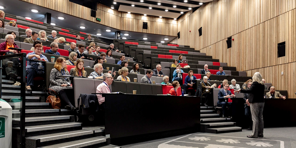 theASE's tweet photo. Calling all Teacher Trainers ๐ฃJoin us 02/07-03/07 for ASE Futures Conference Online - an unrivalled opportunity to explore the latest research in #SciEd! Find out more and book now: https://t.co/8mfeEZ4h53 #teacherCPD #edutwitter #ASEChat #ASEFutures #teachertrainer https://t.co/hBQeUtpPSN