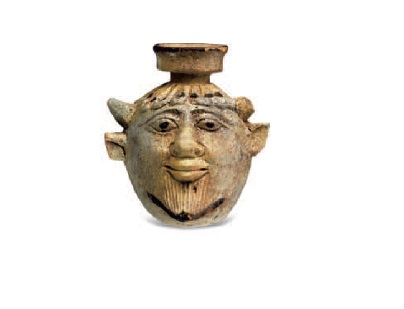 StoMouseio's tweet photo. Plastic vase in the shape of the head of the river god Acheloos.
Approximately 540-530 BC, Pella, Archontiko,West Cemetery,Tomb 458. Archaeological Museum of Pella
Pale yellow faience with yellowish glaze. Almost complete, chips on left horn, and on the rim
#stomouseio #Acheloos https://t.co/CaILKPoH2W