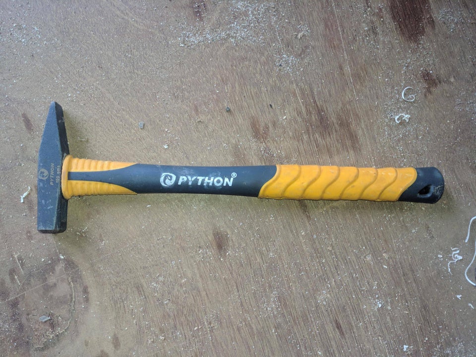 My favourite hammer to build anything.