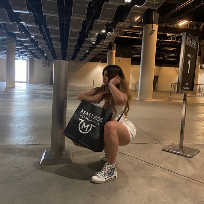 So update ... I’m in Vegas .. there was a fight day 1 .. but ended up having the best day with my day