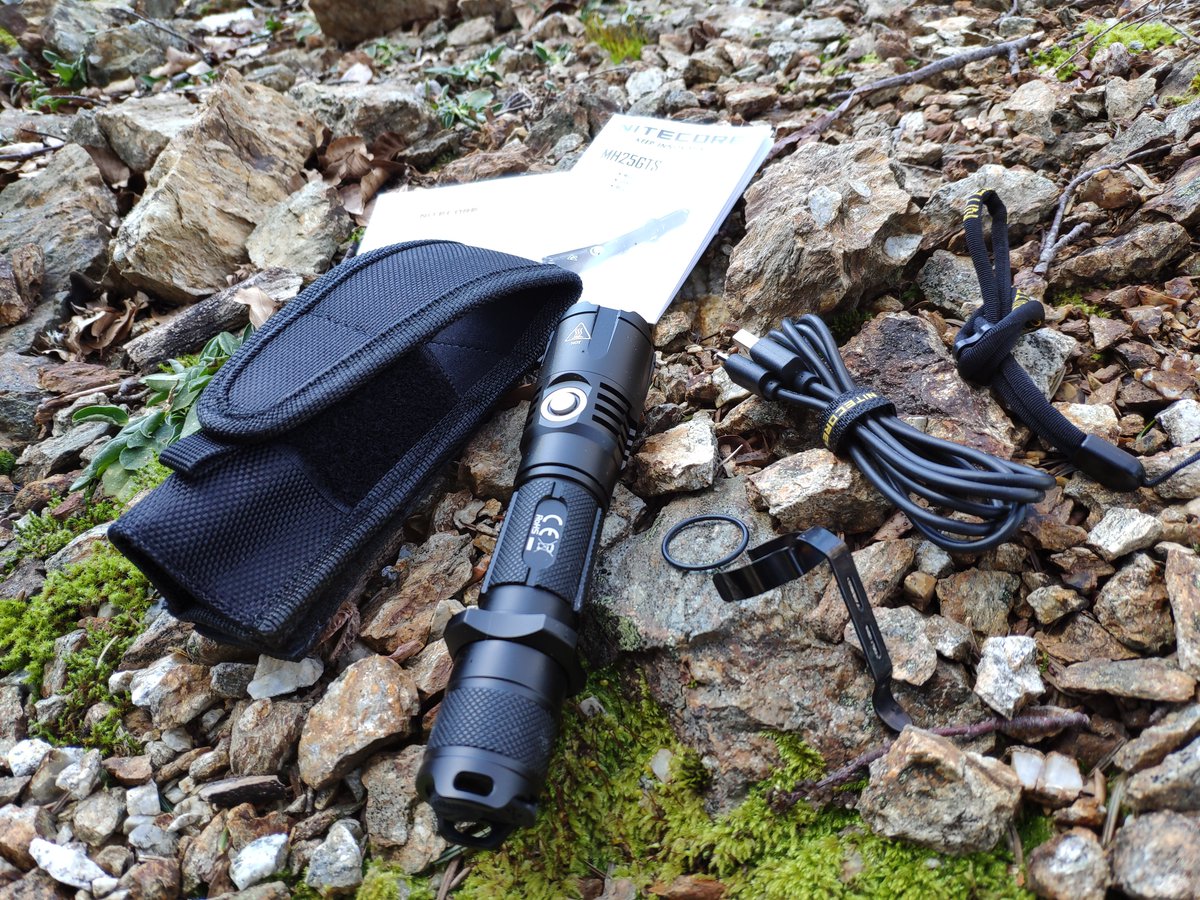 HNitecore's tweet photo. How to use the MH25GTS flashlight to protect yourself : Direct access to TURBO by using the tactical tail switch is available for tactical apprehension and confrontation in the dark. 
-----
More Info: https://t.co/2b99nrNXby
#NITECORE #flashlight #selfdefense #tool #gear https://t.co/UiEJRjmCPv