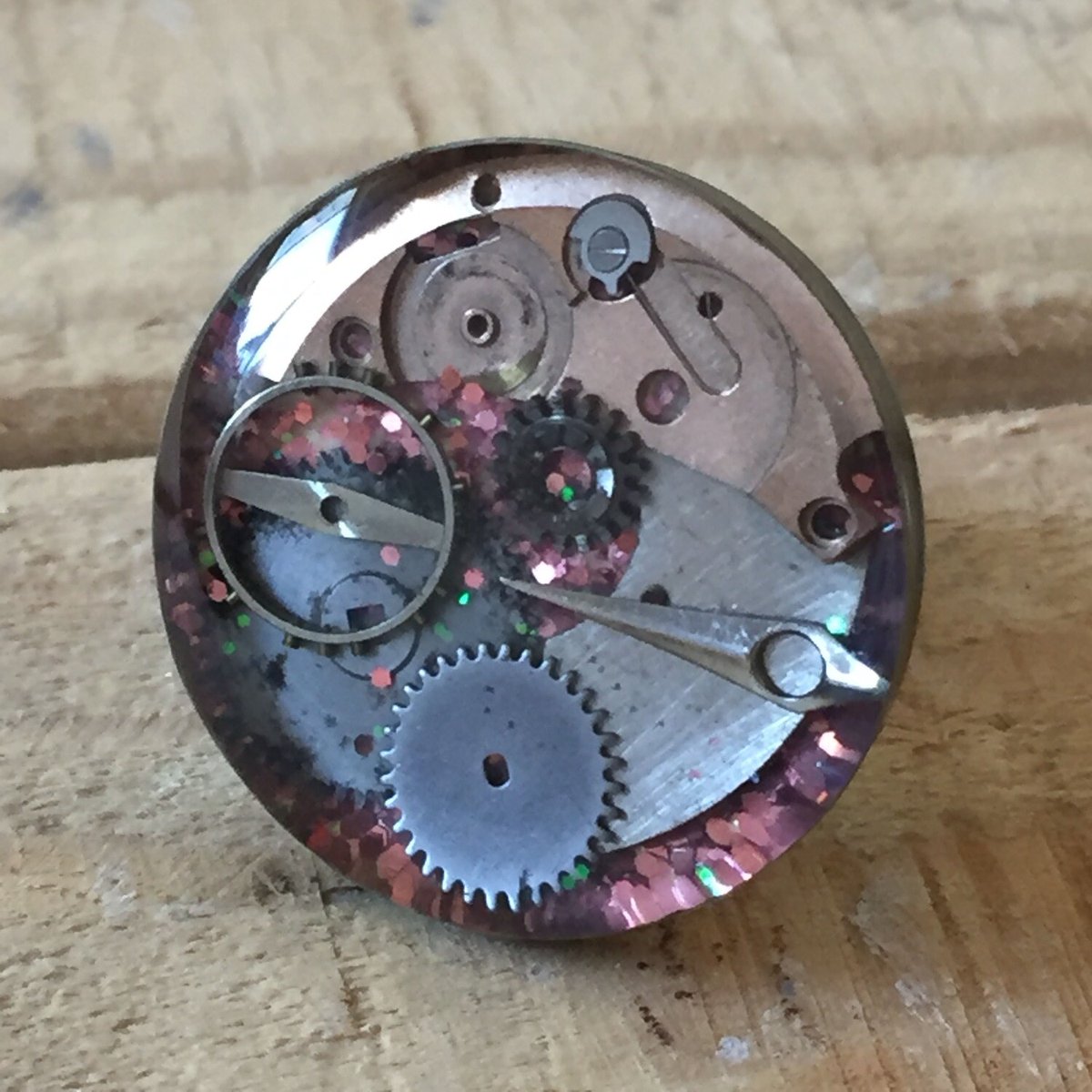 art2gee's tweet photo. Such beautiful #steampunk creations from African Goddess Creations. This one is a ring. Great local entrepreneurship: https://t.co/syiRCKawE2 https://t.co/qICkqP3Nk6