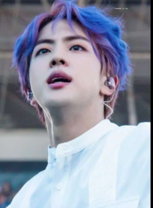 zo_zo_7's tweet photo. I love this face😍😍💜💜💜💜
#MostPerfectFaceJin trending
#bts #BTSJIN #jin #MostPerfectFace https://t.co/8iVkM3ZYwK