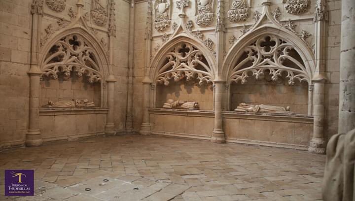 VisiTordesillas's tweet photo. 📣📣📣¡HOY REABRE EL REAL MONASTERIO DE SANTA CLARA #TORDESILLAS!.
🖋Horarios🕙: Martes a viernes, admisión de 10 a 13 h. Sábados: Admisión de 10 a 13 h. y de 16 a 17:30 h.Domingos y festivos admisión de 10:30 a 14 h.Abierto jueves tarde (gratuito).@PatrimNacional @CyLesVida https://t.co/JIe9I9wROW
