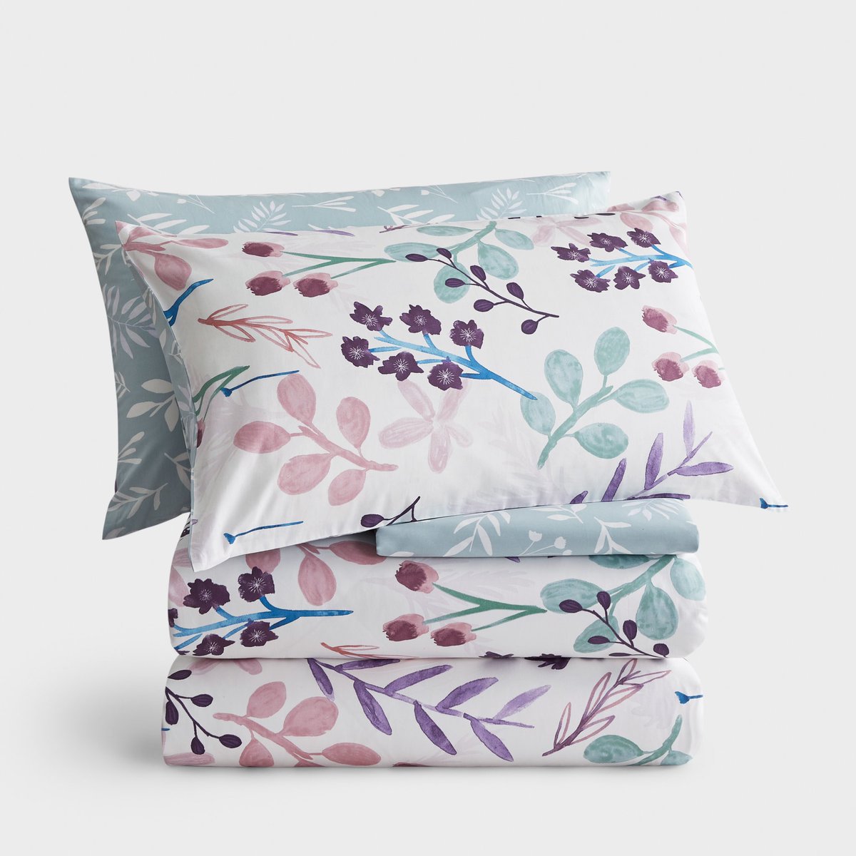 chloehalluk's tweet photo. I’m so excited to share this project, I worked on it last February and have been so excited to see it this spring!⁣
⁣
This is one of two patterns that I designed for LOVO, a home textile company in China. Looking forward to sharing the second design soon 🌸🌿 https://t.co/FHU48M8RaL