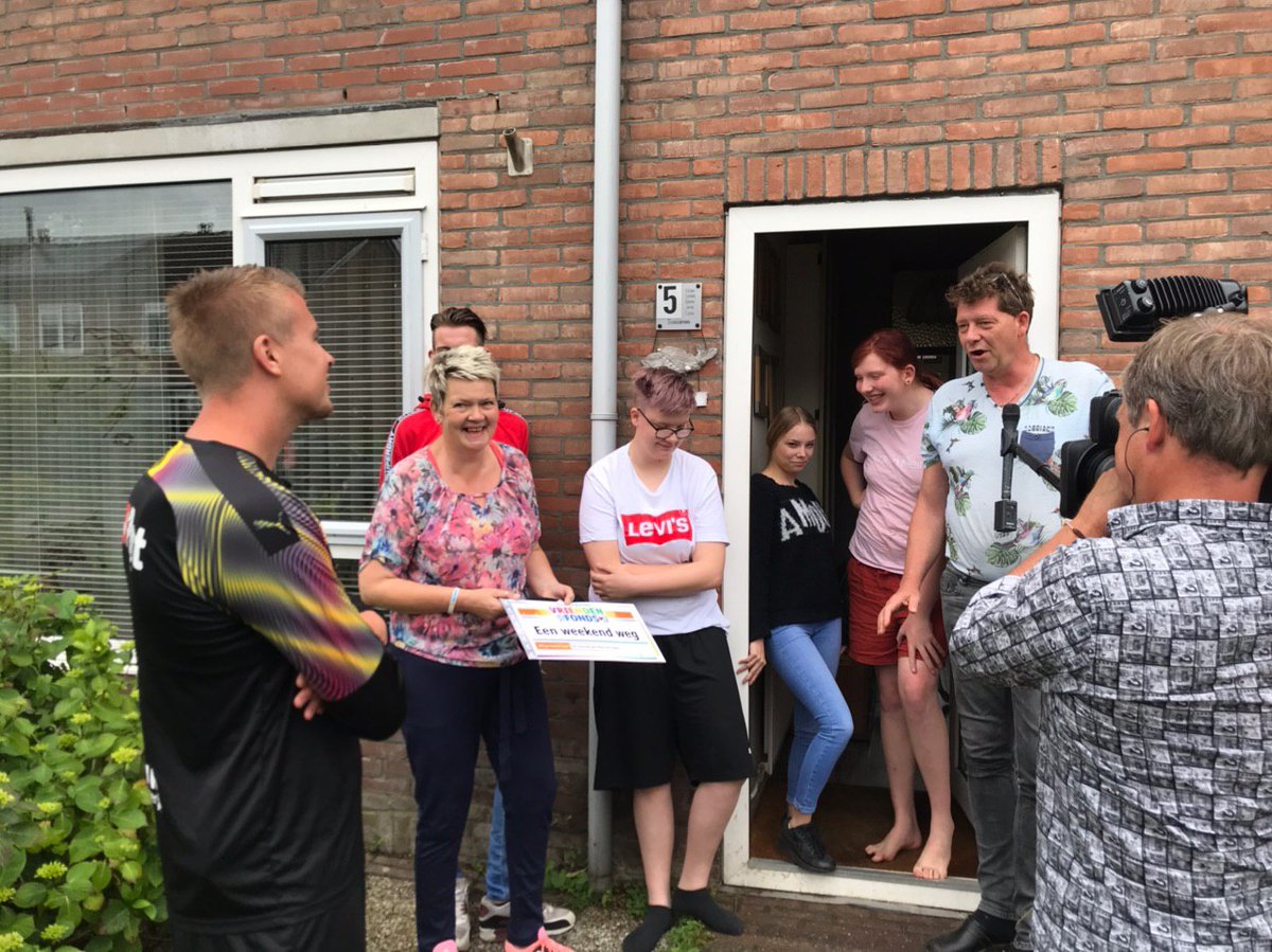 📺 <a href="/FCGroningenTV/">FC Groningen-tv 📺</a> heeft vanavond in de uitzending op @FOXSportsnl een interview met aanvoerder Mike te Wierik.

Verder ook aandacht voor een verrassingsbezoek van Sergio Padt aan Jamie, keepster in de Bijzondere Eredivisie. 

  ➡️ fcgroningen.nl/nieuws/te-wier… 

#laatonsweereensjuichen