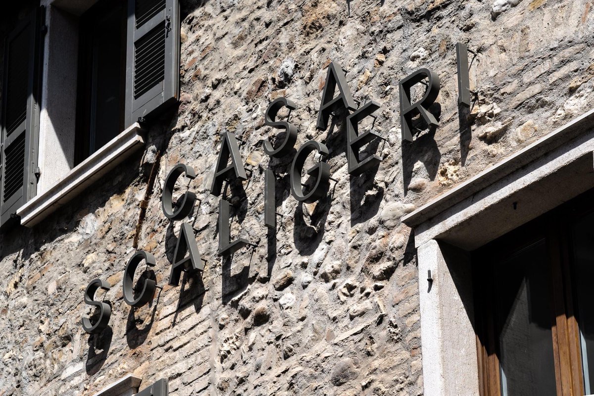 casascaligeri's tweet photo. Almost ready for new opening of #casascaligeri https://t.co/ndC9Q9rhty