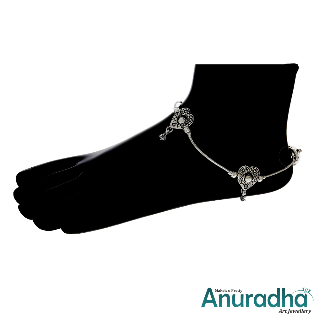 AnuradhaArts's tweet photo. Want To get trendy Look? Buy This Designer Silver Finish Payal.
Get more designs to click on this link: https://t.co/9epS15GEhh
-
-
#payal #silverpayal #latestpayal #fashionablepayal #payalonline #designerpayal #fancypayal #artificialjewellery #anuradhaartjewellery https://t.co/uQGDx9Sved