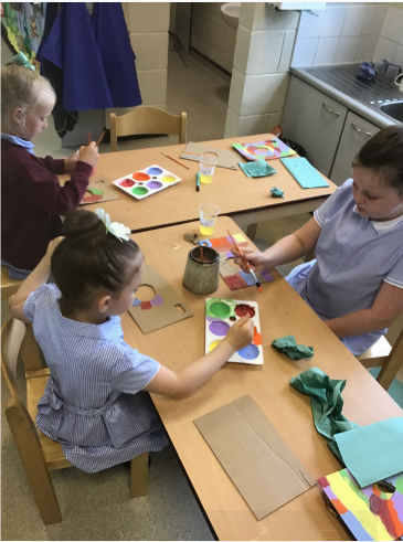 Broad_Square's tweet photo. A really fun week in one of our hub 'bubbles' this week - lots of Sea - themed art and games to go with our focus book 'Flotsam' by #davidweisner https://t.co/VLNV9aJzNy