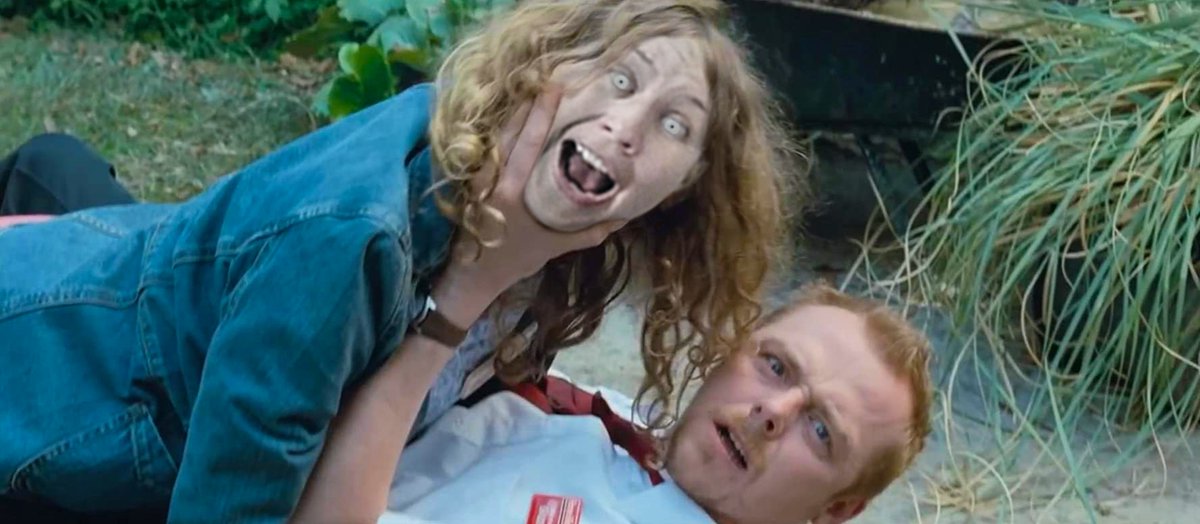 martinjones78's tweet photo. Another #LucyRunningAwayFromThings from the #PhantomPhotoshopper. Don't forget to wear your face covering on public transport!
Now, Let's go to the Winchester, have a nice cold pint, and wait for this all to blow over.
@EM_STP #CrickAtHome https://t.co/YlehW9l7L4