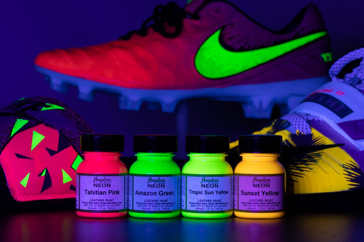 Customize your football boots using Angelus Paints.
Ft. Neon.