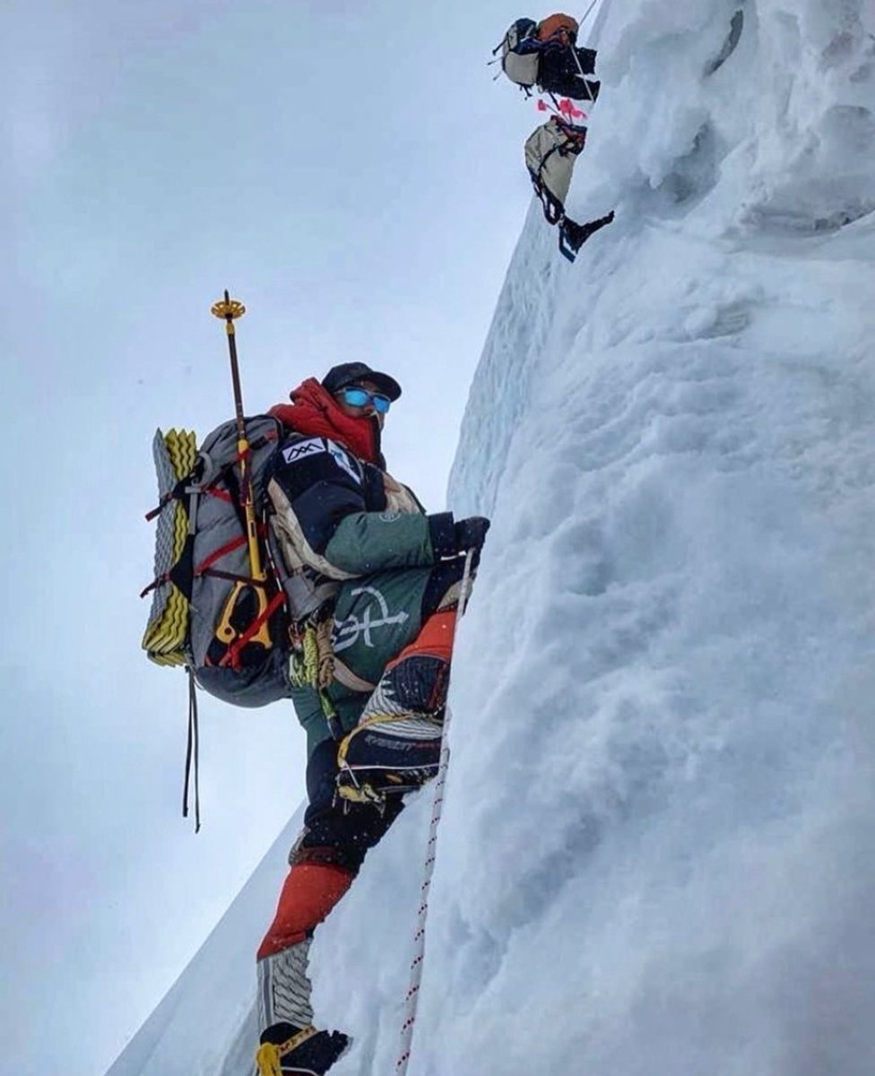 Meldawson6's tweet photo. The greatest egotistical human folly, or the most noble challenge of mind, body & spirit? #ClimbingEverest #EverestExpeditions #K2 #BaseCamp #Nepal #HillarySteps #Climbing #Everest #HimalayanHigh #HinduKush #HimachalPradesh https://t.co/GDj0xnNnWz