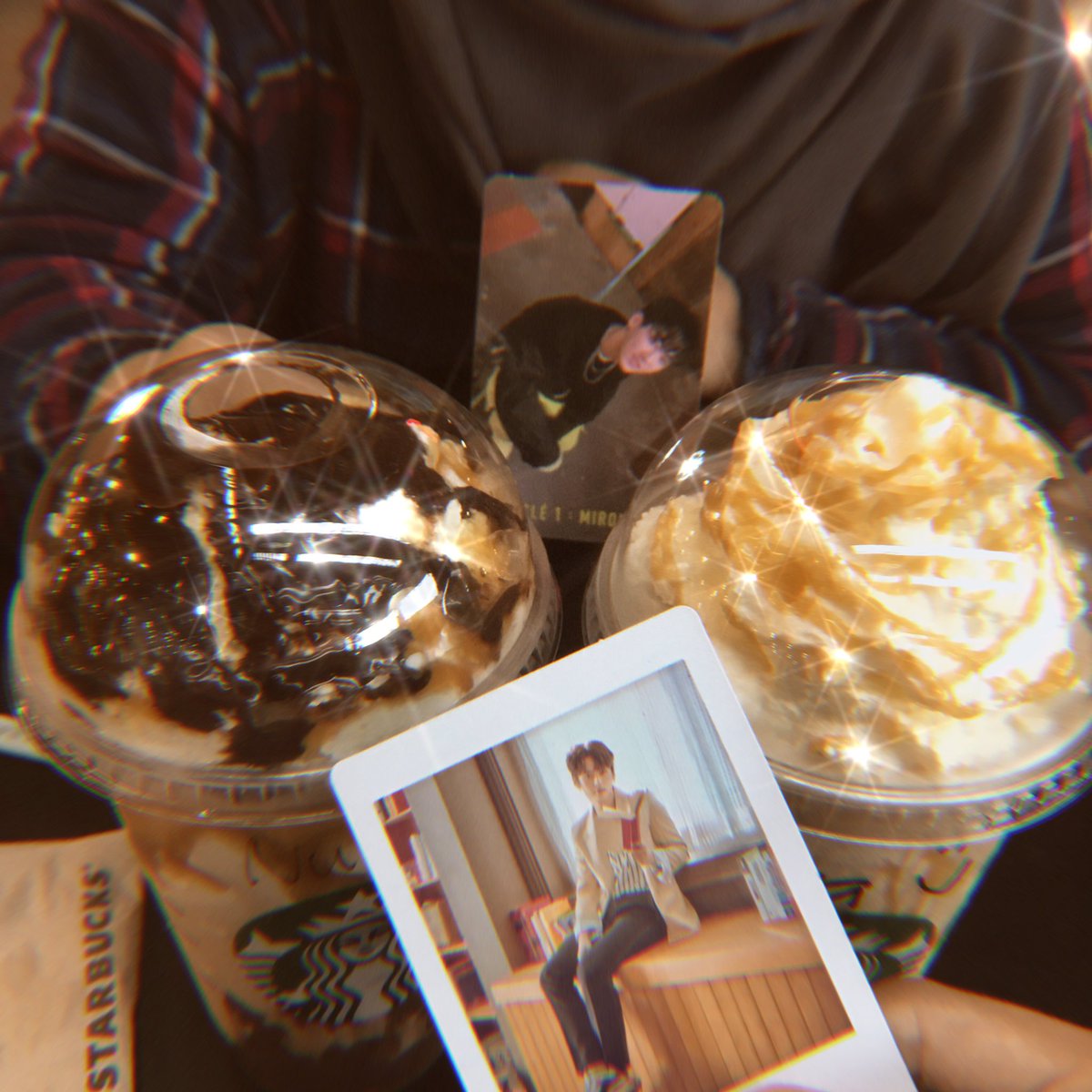 sparklesmin's tweet photo. a date w @somethingbeanie ♡︎ https://t.co/Px4B9XB7DT