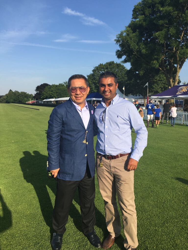 So happy Art Power has won the Palace of Holyrood House for my late dear friend Vichai Srivaddhanaprabha. Hope your celebrating up there Vich! 🕉 Congratulations <a href="/SilvDSousa/">Silvestre de Sousa</a> <a href="/KingPowerhq/">KingPowerOfficial</a> 🍾🎉🏇 #RoyalAscot2020 🇬🇧