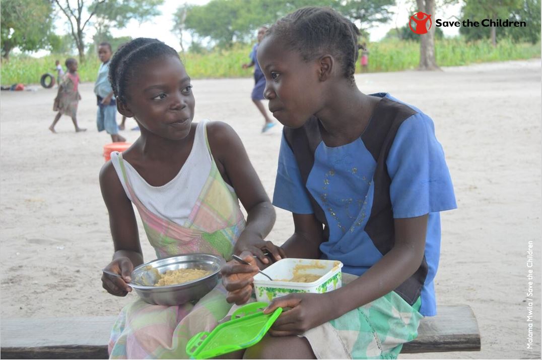 BartHofker's tweet photo. Through the Emergency School Feeding Program by @save_children, @MTN_Zambia provides a nutritious meal for 5000 Zambian school kids for 60 days. The program is a safety net for kids who suffer food insecurity due to #Covid19 crisis and prolonged drought.  #Goodtogether #YelloHope https://t.co/vAc15etk36