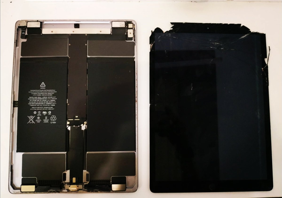 capifix's tweet photo. Cambio pantalla Ipad 12 Pro
#cambiopantalla #repararipad #ipad #pro #ipadpro #repararipadbadajoz #Badajoz https://t.co/XP8Wz3gBav