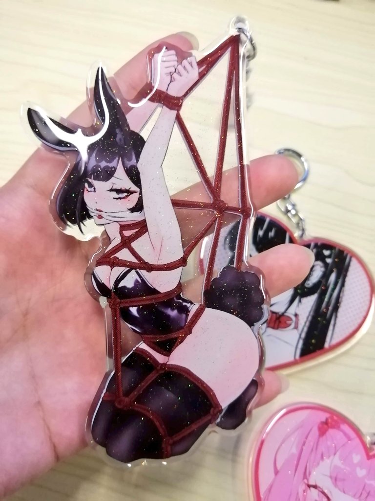 basedkawaii's tweet photo. Night owls of Twitter can see it first. 👀 https://t.co/LTYTIAAu0R