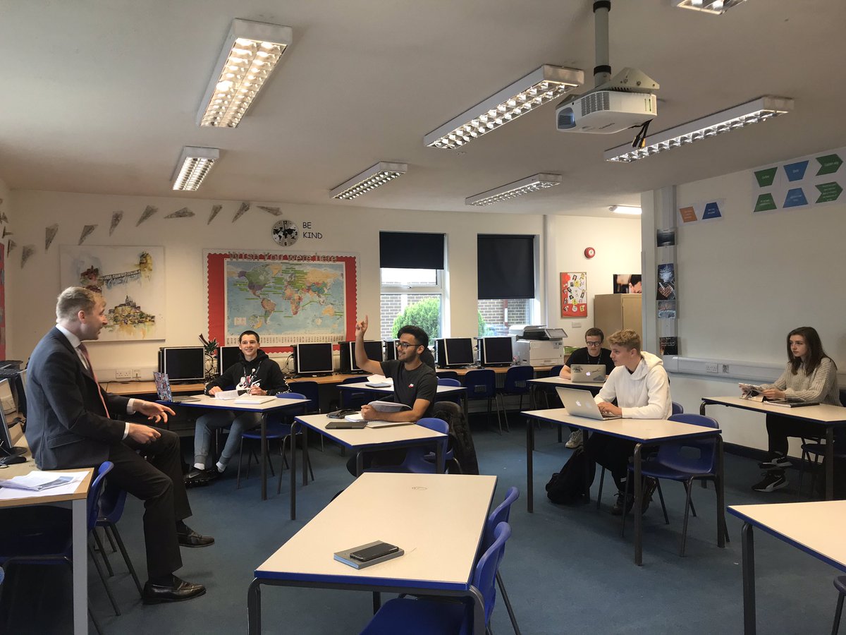 It’s been lovely to welcome back our final groups of year 12 students today. Here are the Philosophy and Ethics and Geography bubbles getting their teacher input. All the staff have missed year 12s very much and seeing you throughout the week has been a real pleasure 🥰