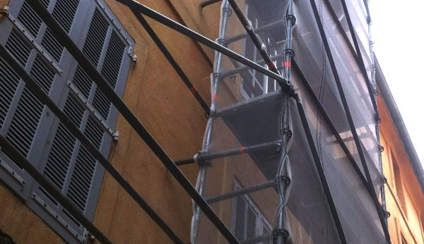 6 mesures concrètes pour relancer l'activité tout en gardant le cap de la transition énergétique. Via @batijournal 
hubs.ly/H0rG0ph0
#construction #bâtiment #transitionénergétique #relance