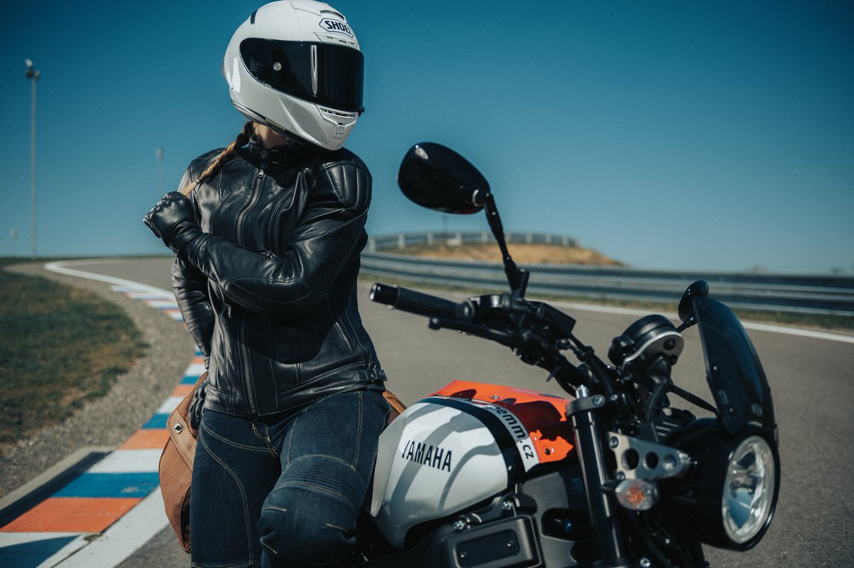 LEATHER JACKET FINE LADY | It is the jacket which women will fall in love with and men will not be able to resist!
psihubik.cz/en/leather-jac…