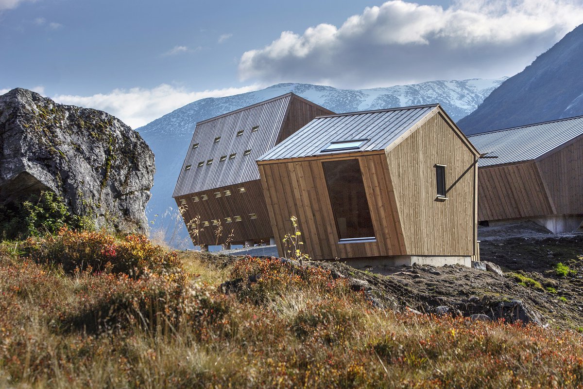 AestheticaMag's tweet photo. #buildingoftheday @snohetta's latest project is a hiking cabin in Norway – overlooking the Jostedalen glacier. Nine playful buildings adapt to changing mountain weather. https://t.co/XElfnTyPYW https://t.co/HagqHW06g0