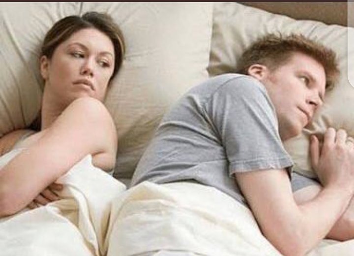 Girlfriend: E dey think about other girls. 

Me: Pogba, Matic, Bruno 
        Pogba, Scott, Bruno
        Fred, Matic, Bruno
        Fred, Pogba, Bruno
        Scott, Fred, Bruno😴😴

#TOTMUN #MUFC