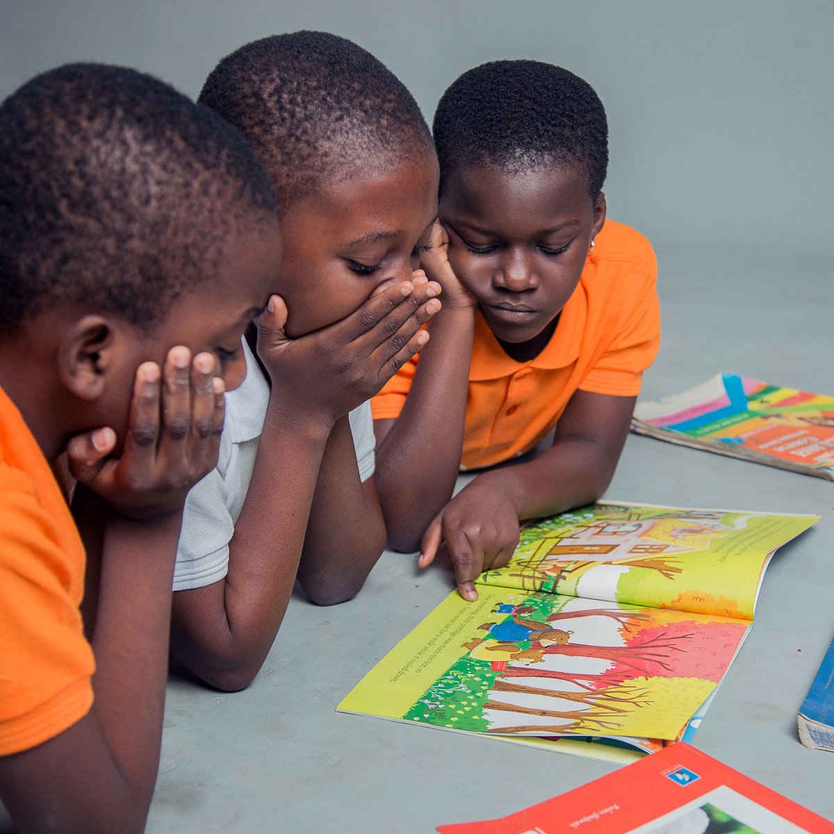 bookworm_gh's tweet photo. Bookworm is an educational programme seeking to encourage Kids to develop the habit of making reading an everyday thing in their lives. 
Bookworm read today Lead Tomorrow. 🎈 https://t.co/8kuUL9dFRx