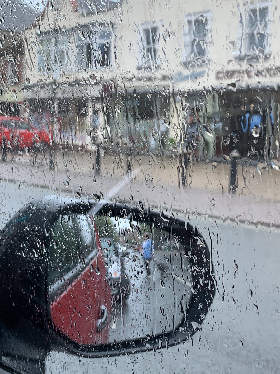 #Lytham #rain ☔️☔️ <a href="/LythamLifeStyle/">Lytham & St Annes (love where you live & visit)</a> <a href="/lythamstannesRT/">Lytham St. Annes RT 🏖</a> ☔️☔️