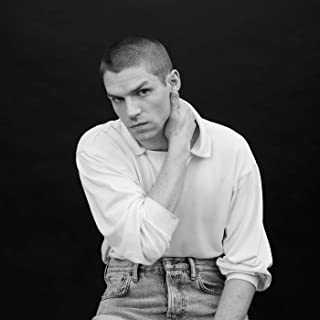 Disponible partout “Hyper” le premier album #Hervé 
<a href="/hervemusiquefc/">Hervé</a> @Initial_a_s 🎵🎶🎶
 
#NewMusicFriday