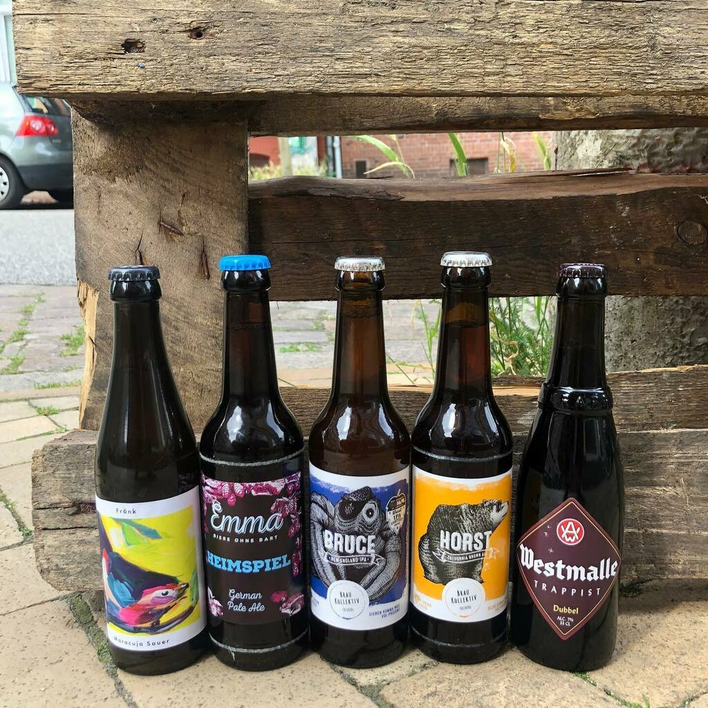 brewcomer's tweet photo. Das Tasting Set für unsere dreizehnte(!) Folge Bier Punkt Null ist fertig. Ab sofort im Laden verfügbar oder online zu bestellen. / Bier Punkt Null .13 am 27.06. um 20:15 Uhr / #brewcomer #craftbeer #tasting #zaubierhaft #biertasting #craftbeertasting #sauerbier #paleale #brow… https://t.co/gFFbjTaJYt