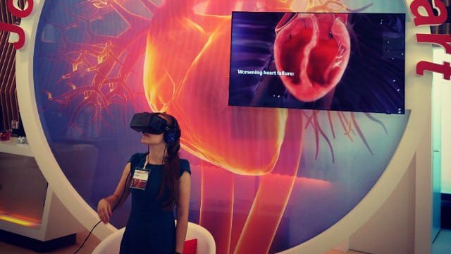 lararinc's tweet photo. Back to my first love 💛 Working in #VirtualReality since 2014. #StayTuned #ComingSoon https://t.co/xfcGUW2soS
