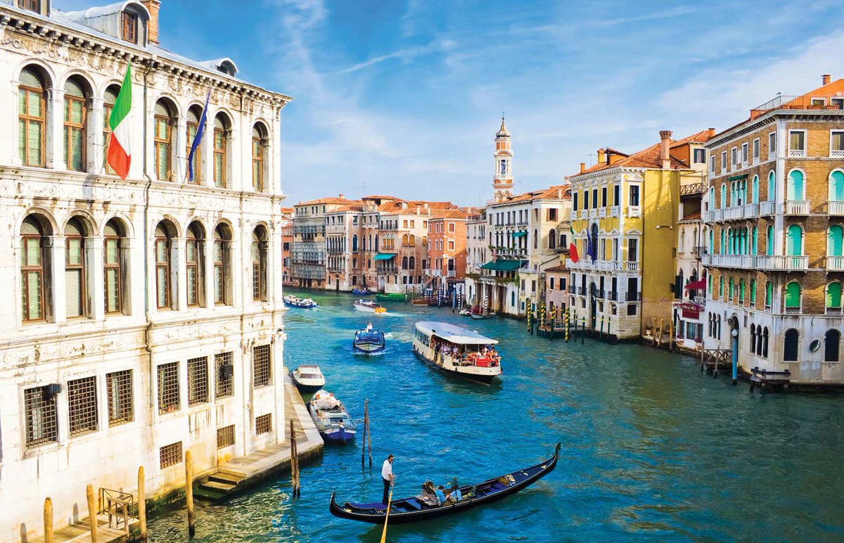 How about Venice, Italy? If you check your map, Venice looks exactly like Lagos, on the edge of Mediterranean Sea.These Venetians developed inland waterways transport called "Vaporetto". They use water to their advantage. Even tho they see floods, yet they flourish still.
