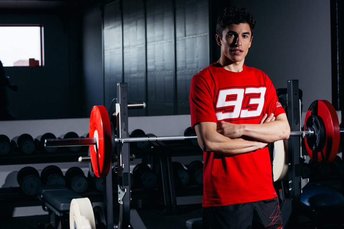 WE ARE 93 (@weare93) on Twitter photo ¡Queréis vestir como <a href="/marcmarquez93/">Marc Márquez</a> ? ❤️🧶
Check out the 2020 collection! 🤗
👉🏼 marcmarquez93.com/tienda/
#10together93 #MM93 ¡Queréis vestir como <a href="/marcmarquez93/">Marc Márquez</a> ? ❤️🧶
Check out the 2020 collection! 🤗
👉🏼 marcmarquez93.com/tienda/
#10together93 #MM93
