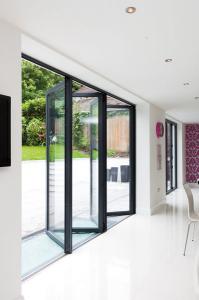 HillviewWindow1's tweet photo. Last week online searches for ‘Double Glazing’ has bounced back to pre-Coronavirus levels, while other search terms, such as ‘Conservatory’ and ‘Patio Doors’ are at their highest level since 2004. Just 3 of the products we can supply you, visit us today https://t.co/ZynC3ajuGu https://t.co/eJgs4MAzfk